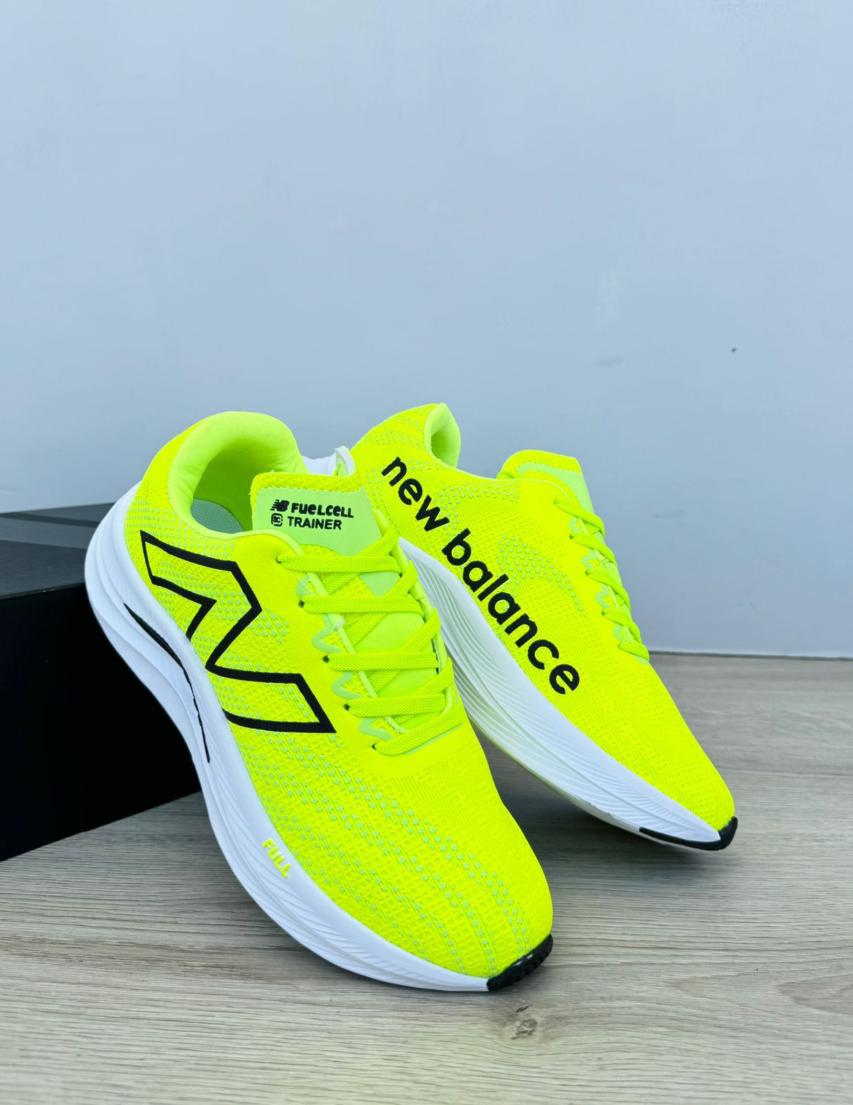 New Balance FuelCell Running – Unisex